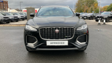 Jaguar F-Pace 2.0 D200 R-Dynamic SE 5dr Auto AWD Diesel Estate